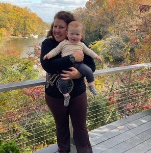 Meet your Posher, Robin